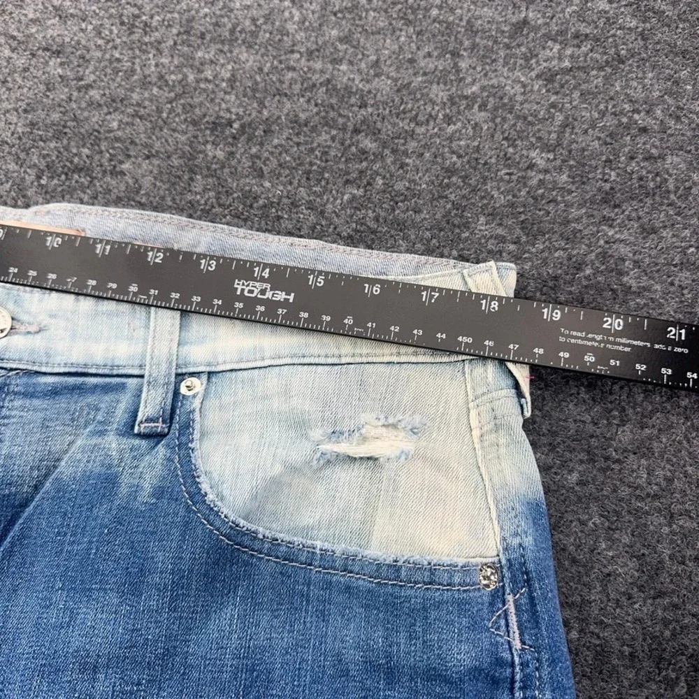 Ariat REAL Denim High Rise Distressed Frayed Jean Shorts Medium Wash Size 33 NEW